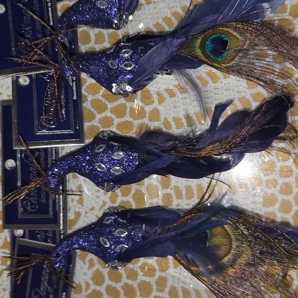 CHRISTMAS PEACOCK DECORATION 🌲 - Picture 5 of 6